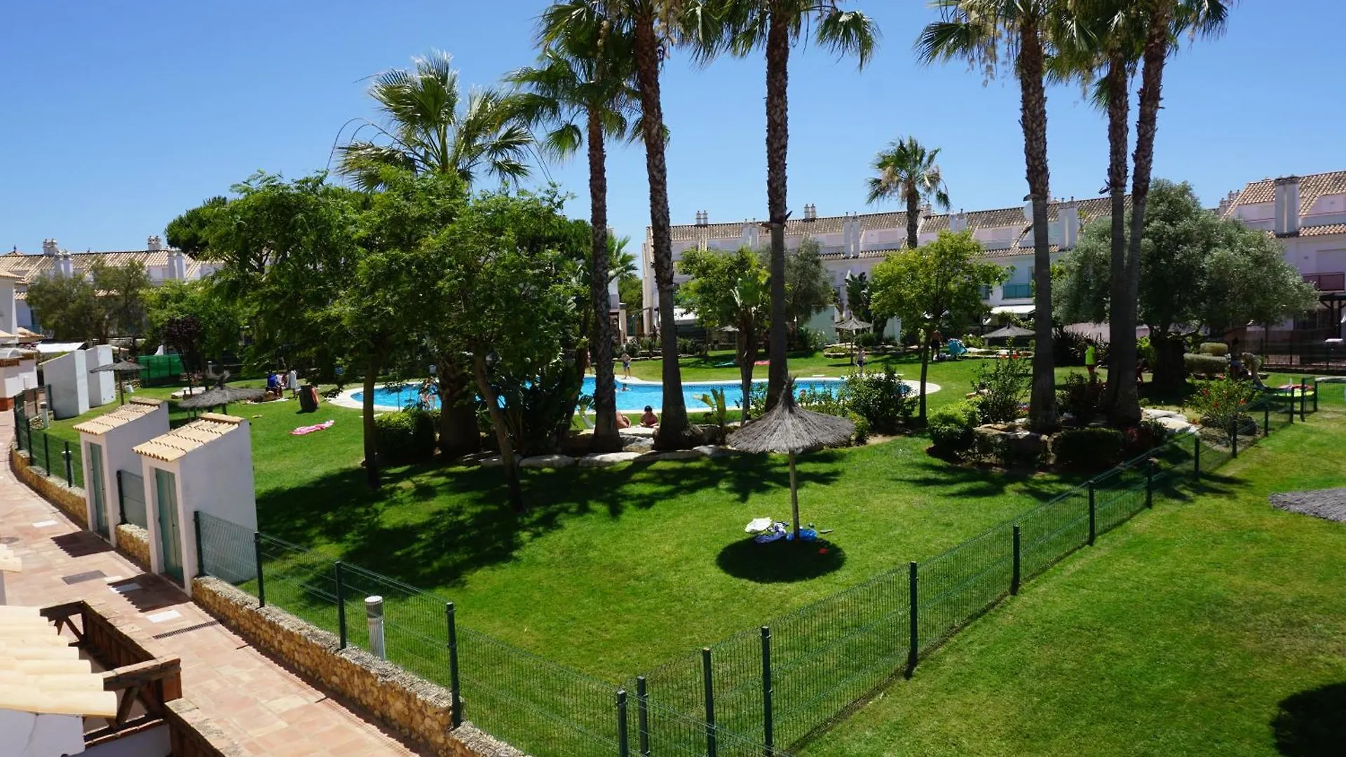 Adosado De Lujo En El Portil Playa Y Golf Villa Spain